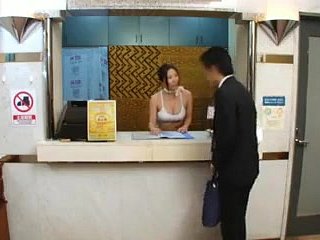 아시아 일본어 핫 매춘부 망했어에서 Bordel 스파에 의해 집행