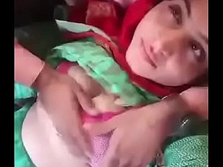 Bhabi cuba dubur kali pertama