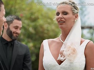 Bridezzilla: A fuckfest di bagian pernikahan 1 - Phoenix Marie, Price D'Angelo / Brazzers / Rill On the move Distance from