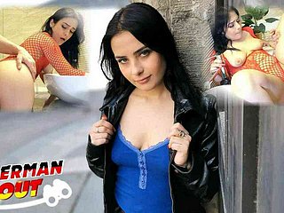 Scout alemán: flu pequeña niña María recogió para el sexo de lob rugoso