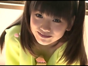 Lucu Remaja Jepang Posing