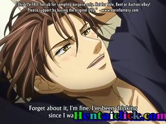 Downcast muskularny mężczyzna grający hardcore hentai gejów w łóżku