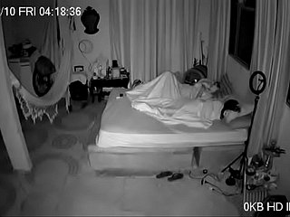 誰も予想していなかった隠しカメラがネットに流出