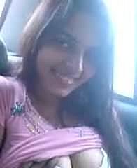Desi Payal Sharma Obese Buah dada lapan kaki Cock menghisap Blowjob dalam kereta