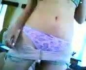 สาววัยรุ่นอาร์เมเนียเป่า